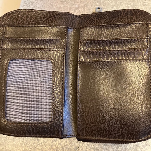 Matt by Matt & Nat Vegan Wallet - Picture 5 of 9